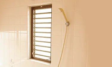 【OP】キッチン小窓または浴室窓